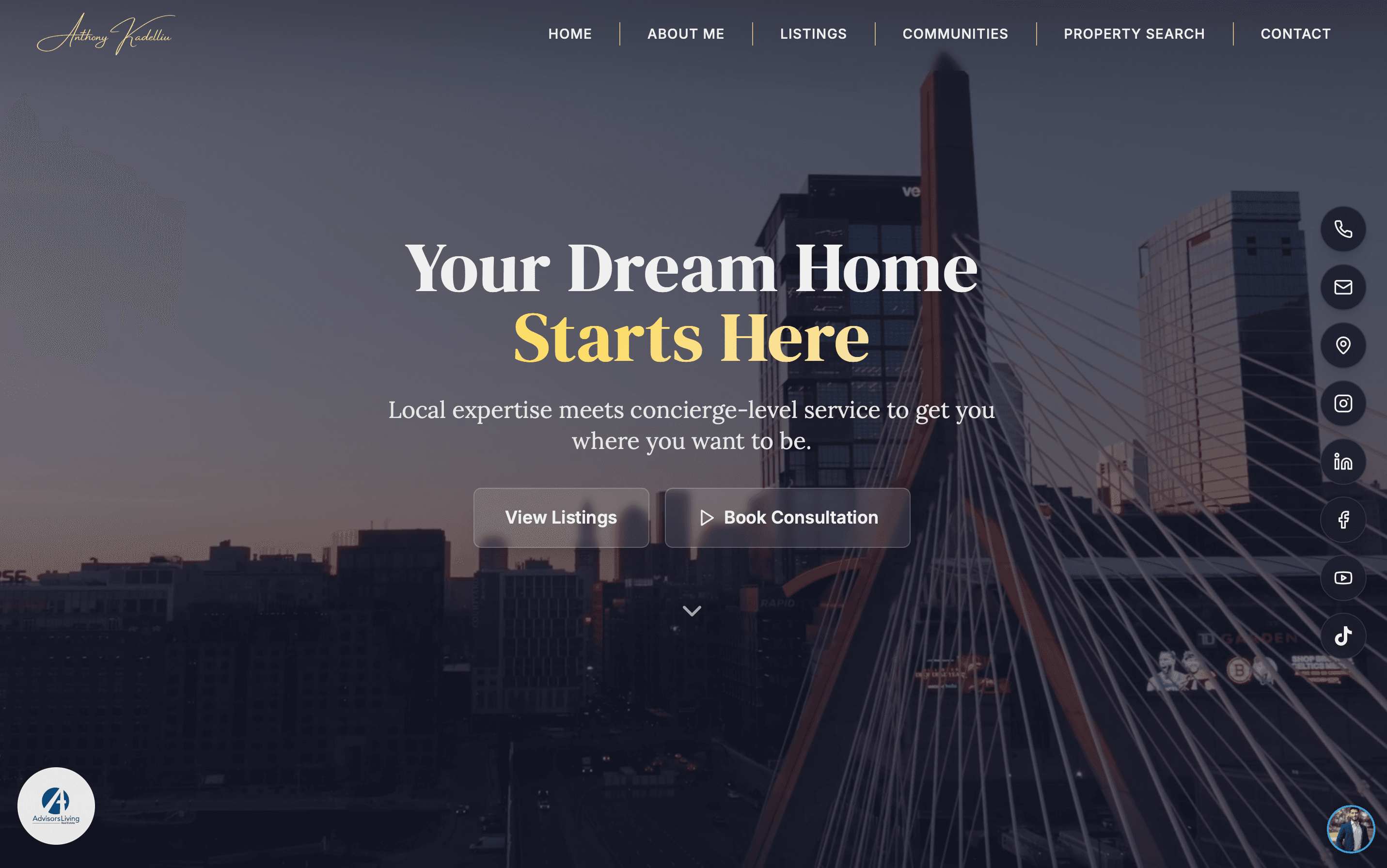 Real Estate Agent Website — main screen